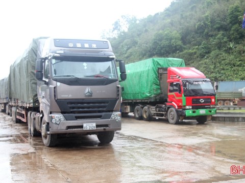 Gửi hàng đi Viêng chăn Lào hay gặp khó khăn??-Cách giải quyết.
