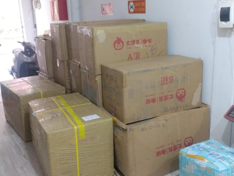 Gửi Hàng Cho Tặng Từ Việt Nam Đi Lào